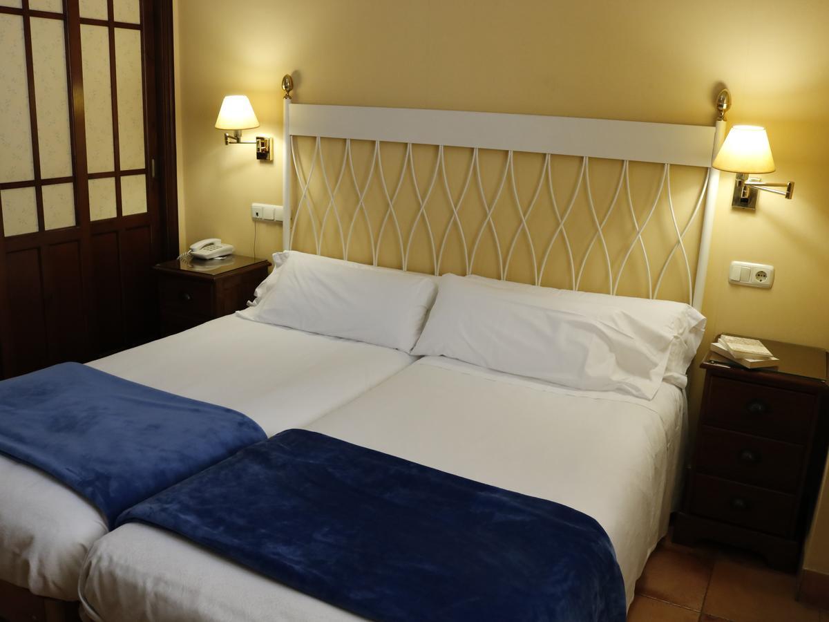Hotel Veracruz Utrera Extérieur photo